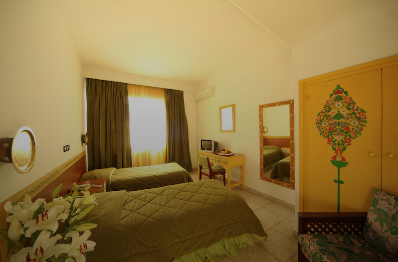 Room_2.png